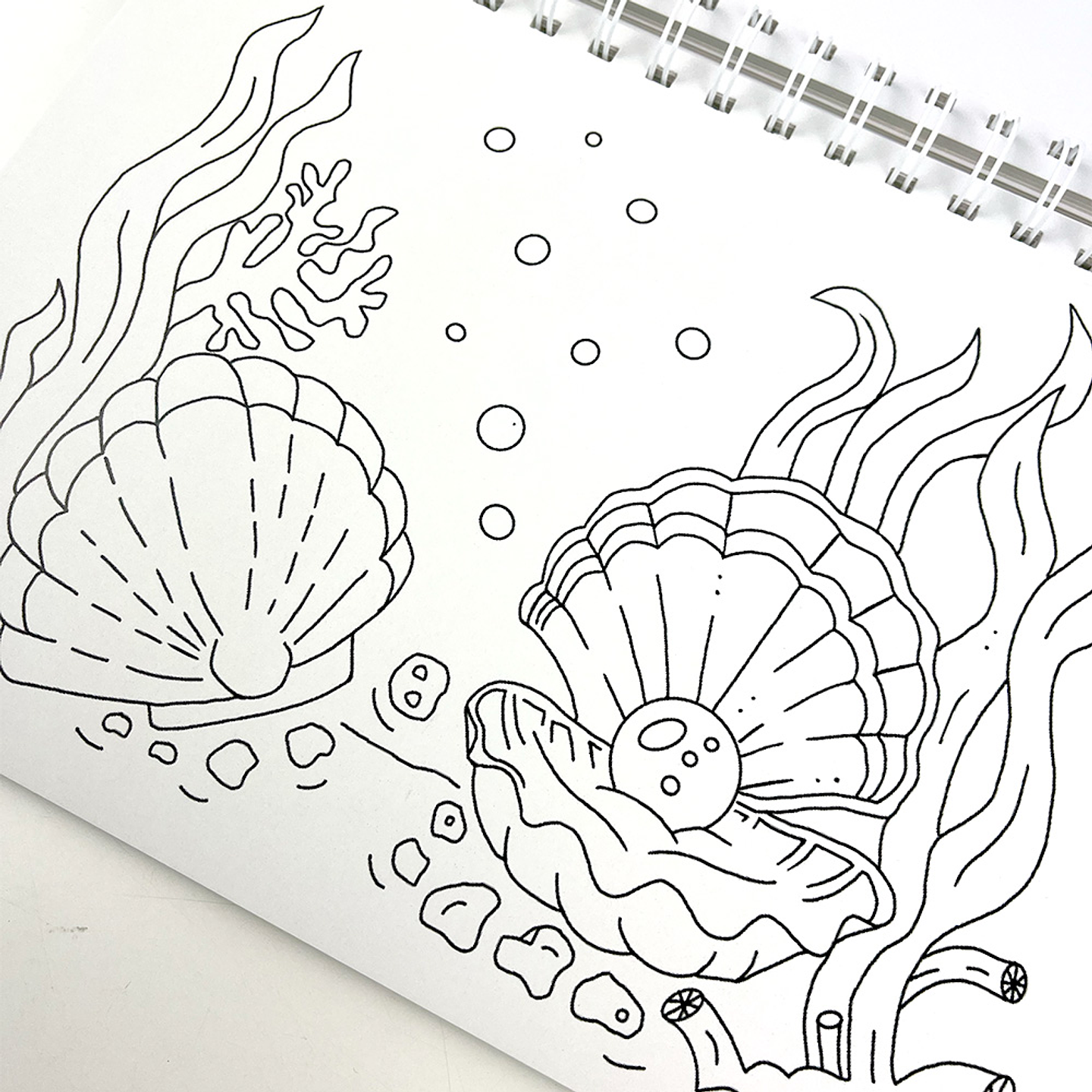 LIBRO PARA PINTAR MI OCÉANO  5