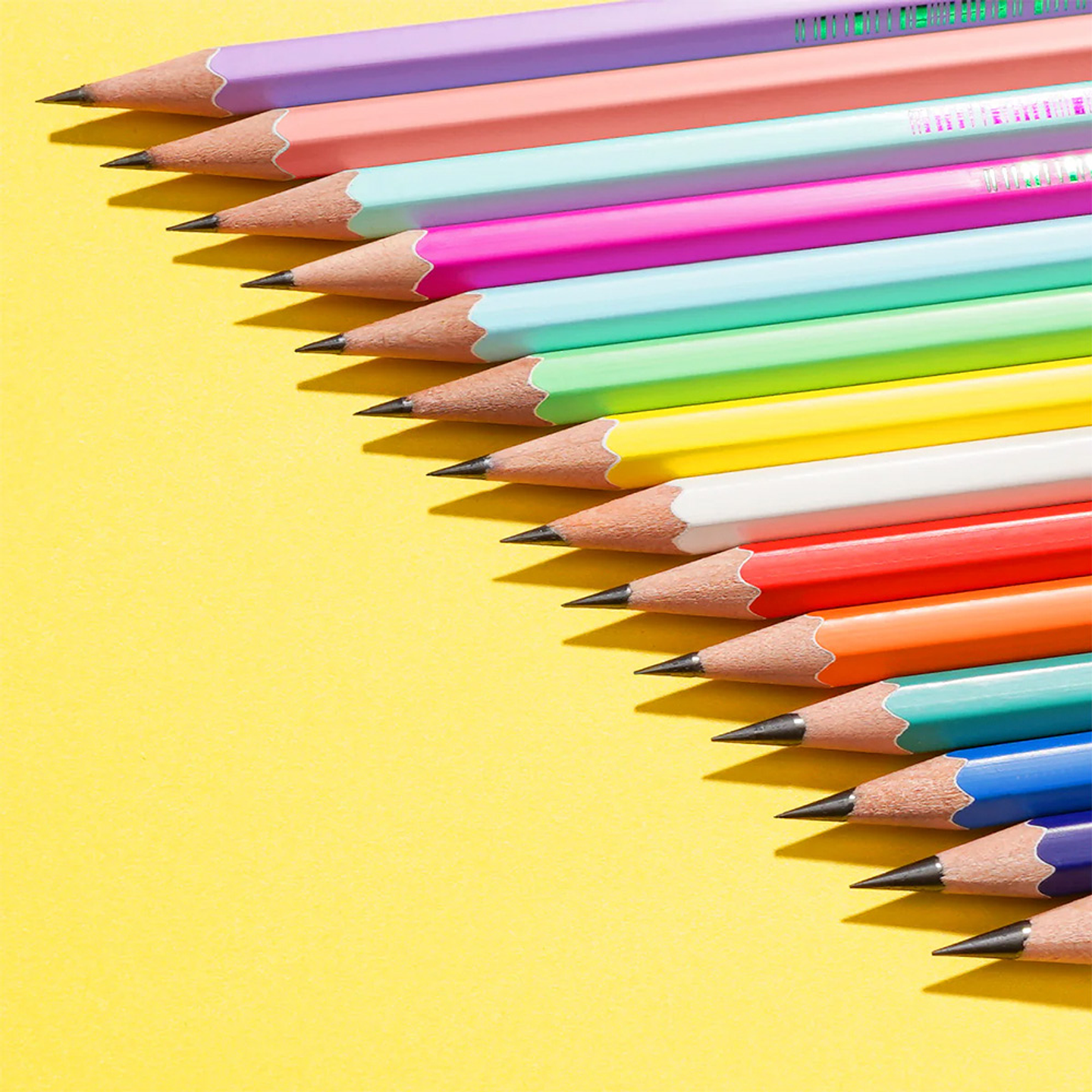 ARRTX 14 LÁPICES DE DIBUJO PROFESIONALES (4H - 8B) 6