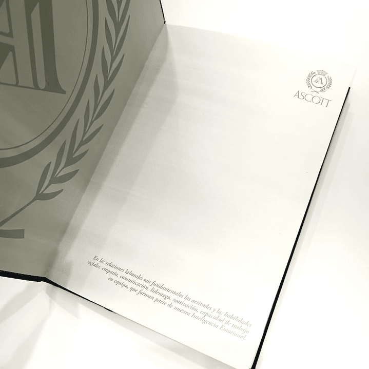 AGENDA ASCOTT PRESIDENTE CLÁSICA AZUL S/LOGO 4