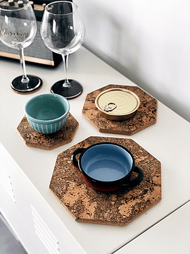 Base hexagonale en marbre noir (3 pièces)