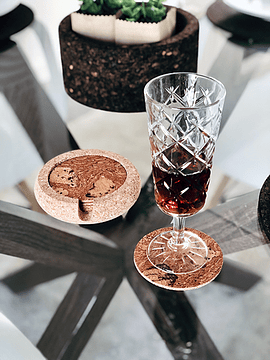 Red Marble Round Cup Base
