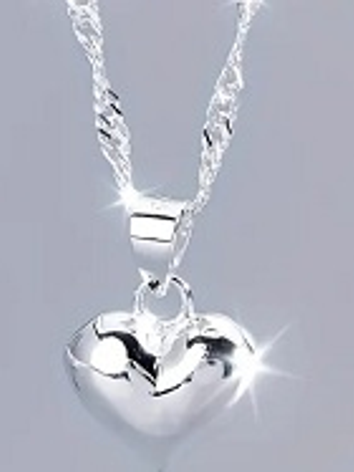 Collar con Colgante de Corazón – Elegancia Atemporal 2