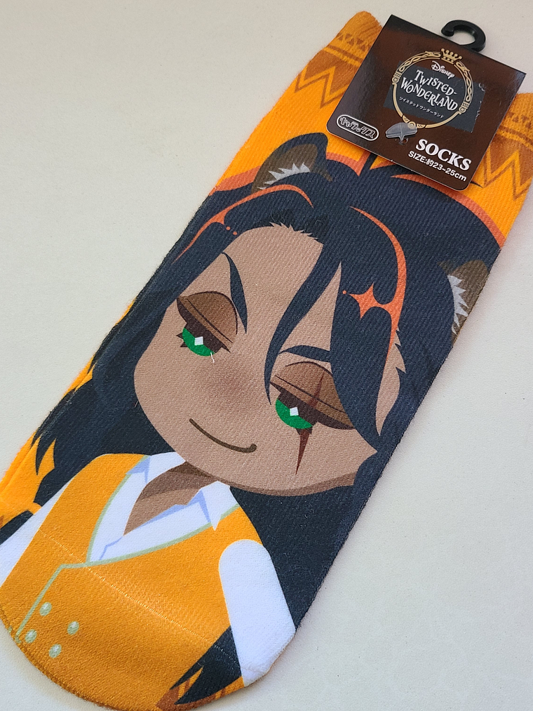 [Savanaclaw] Leona Kingscholar - Calcetines [Twisted Wonderland] 1