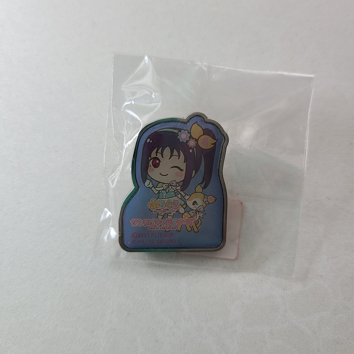 [Saint Snow] Sara Kazuno - Pin metálico SANRIO [Love Live Sunshine] 1