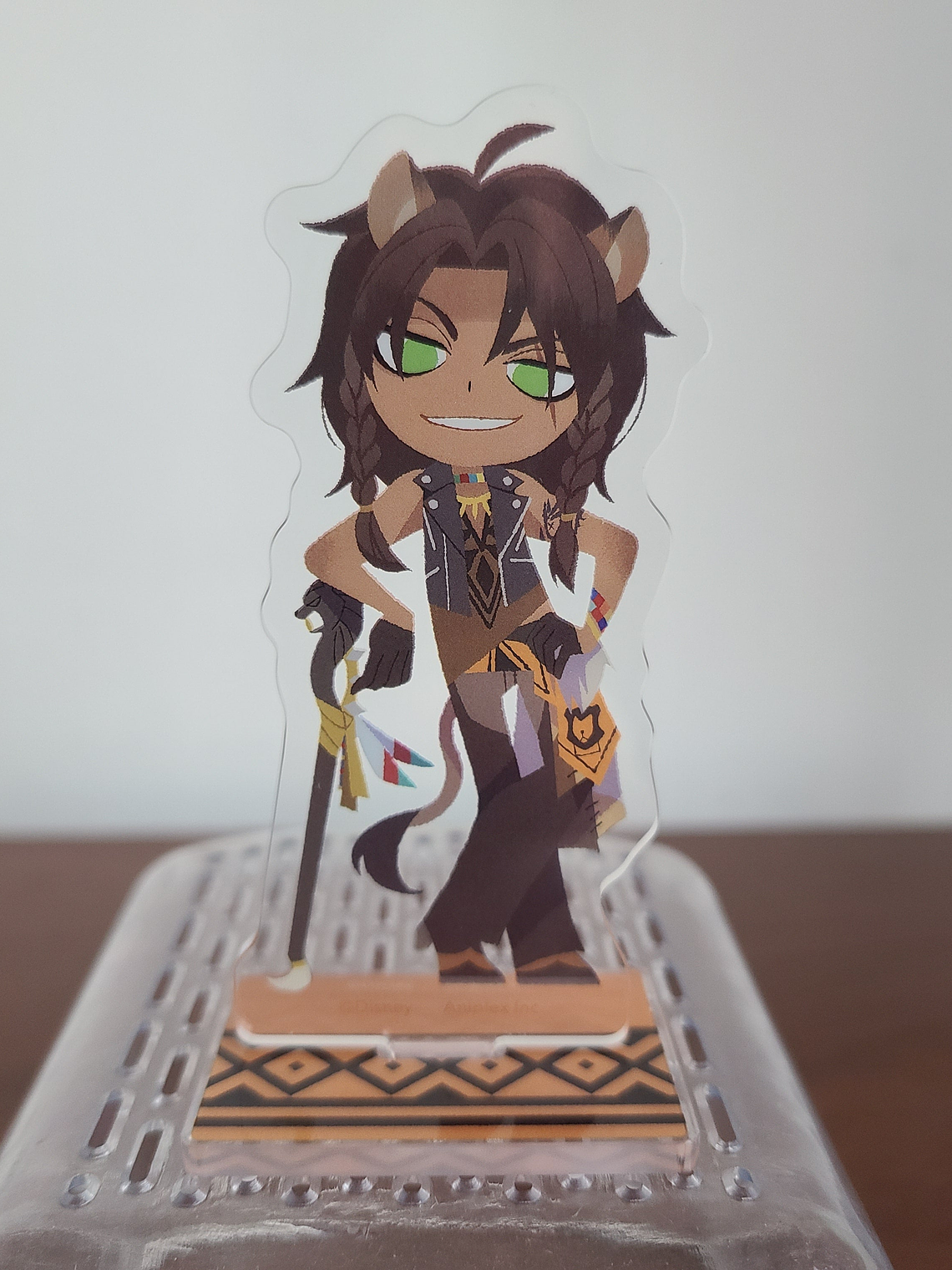 [Savanaclaw] Leona Kingscholar - Stand acrílico Gurihiru style [Twisted Wonderland] 1