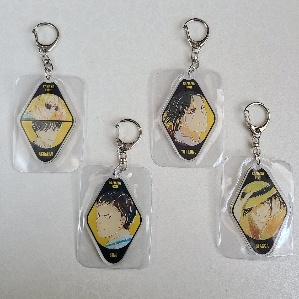 Set de acrílicos [BANANA FISH] 1