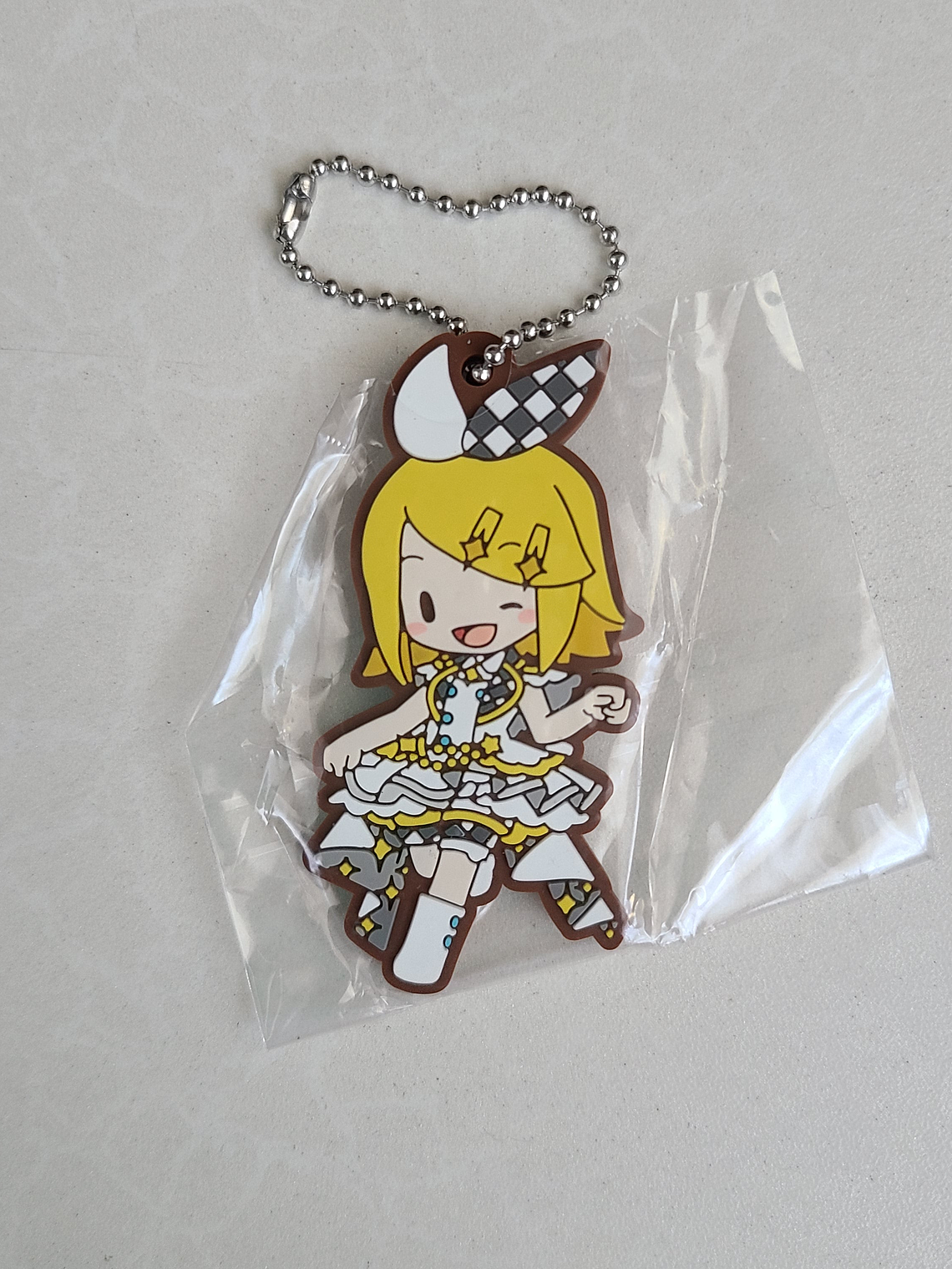 [More More Jump] Rin Kagamine - Ballchain de goma  [Project Sekai] [VOCALOID] 1