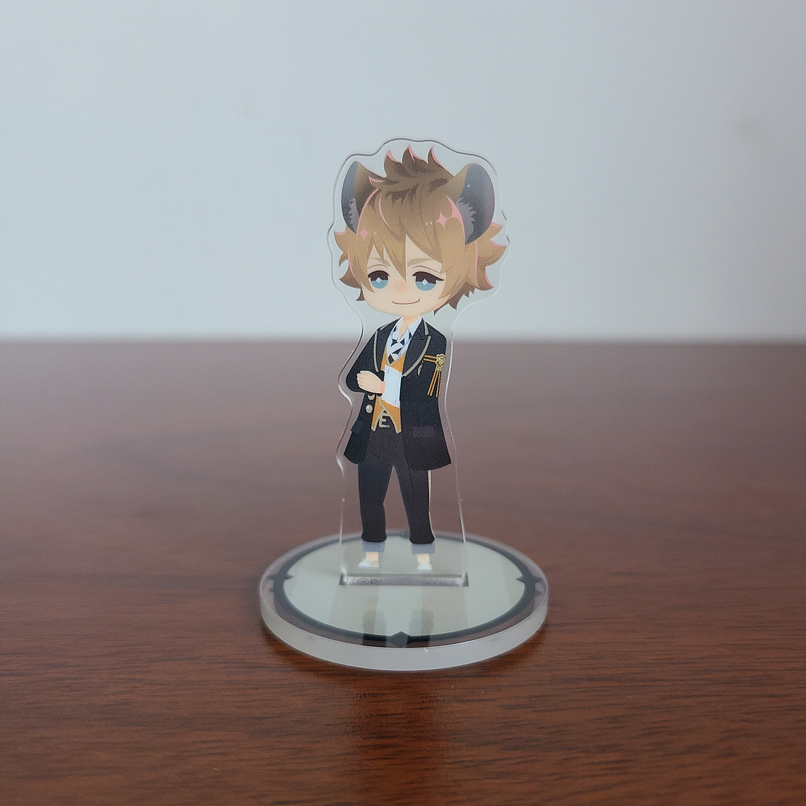 [Savanaclaw] Ruggie Bucchi - Stand acrílico [Twisted Wonderland] 1