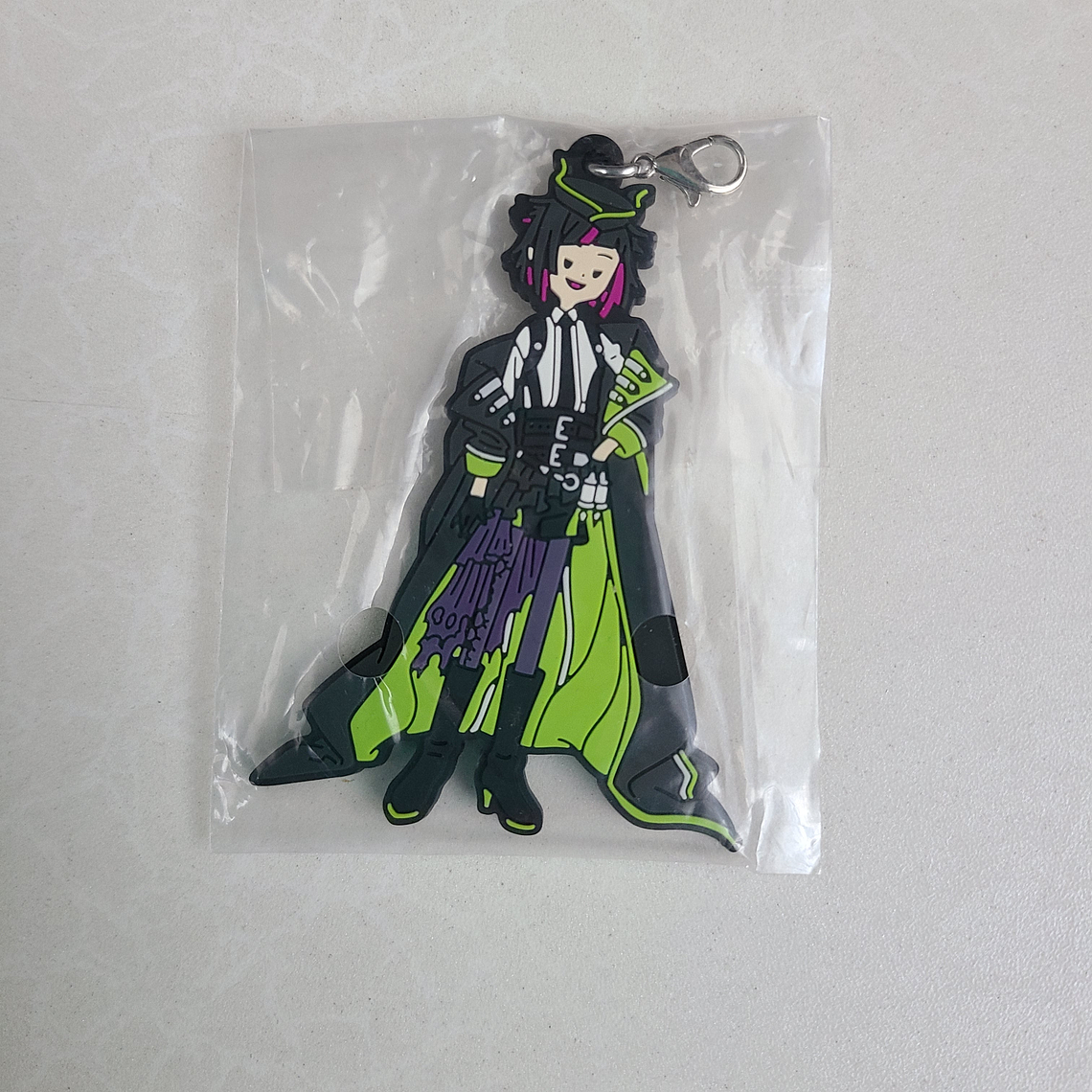 [Diasomnia] Lilia Vanrouge - Colgante de goma [Twisted Wonderland] 1