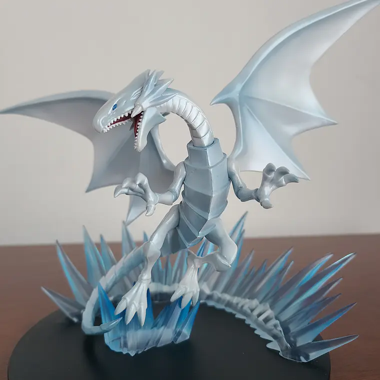 DRAGON BLANCO DE OJOS AZULES - FIGURA CRAFT FIGURE (SK JAPAN) [YU GI OH] 1