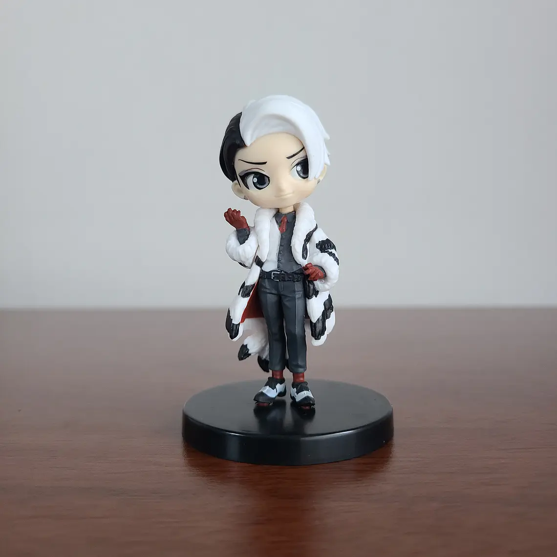 DIVUS CREWEL [NIGHTRAVEN COLLEGE] - FIGURA Q POSKET MINI (BANPRESTO) [TWISTED WONDERLAND] 1