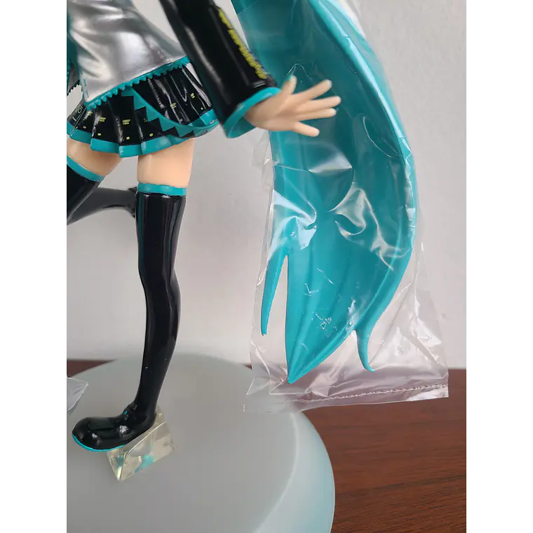 HATSUNE MIKU - FIGURA PROJECT DIVA EXTEND (SEGA) [VOCALOID] 4
