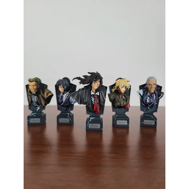 SET HELLSING - FIGURA BUST UP SERIES 