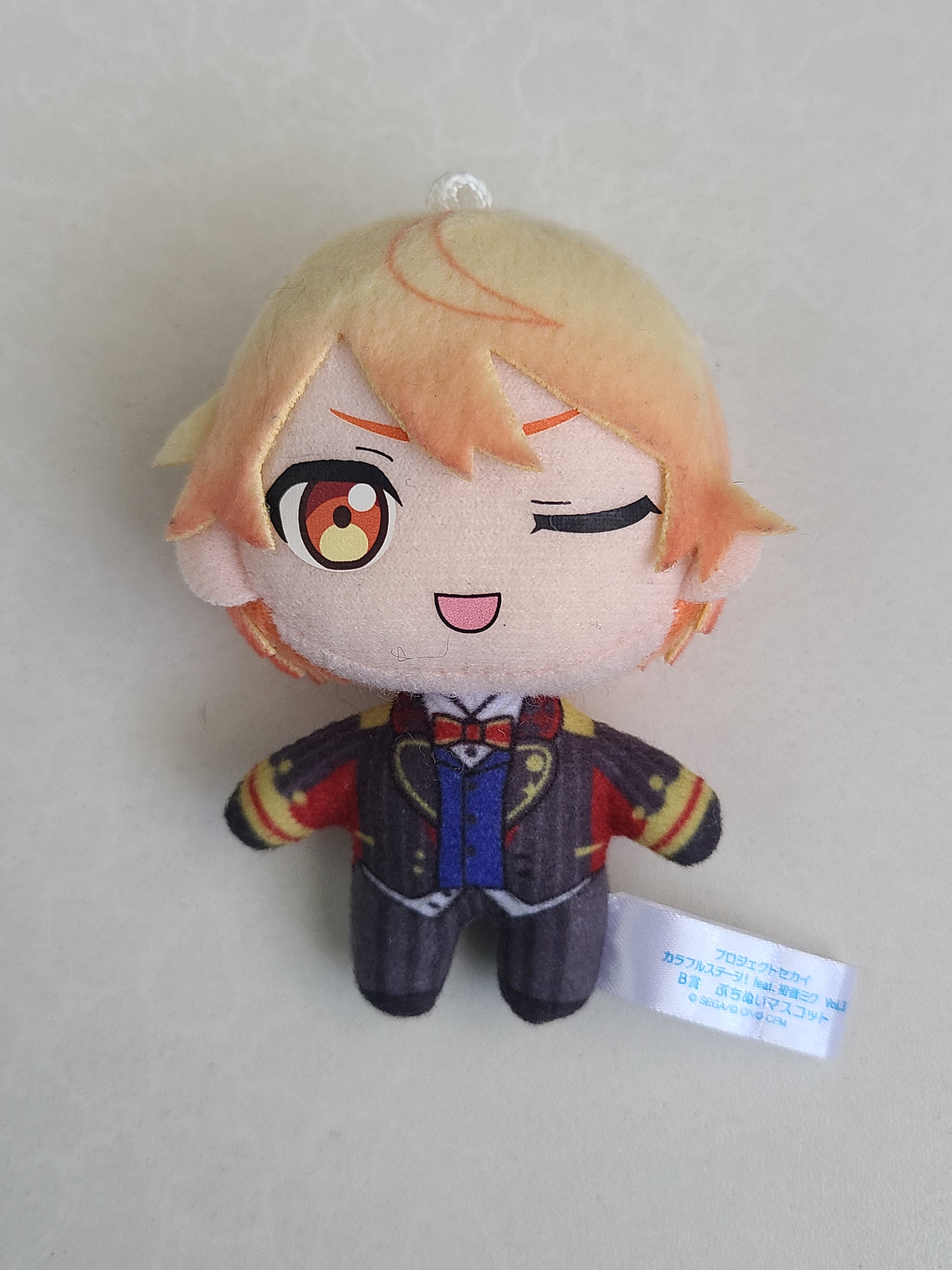 [Wonderlands x Showtime] Tsukasa Tenma - Peluche Petit Nui [Project Sekai] 1