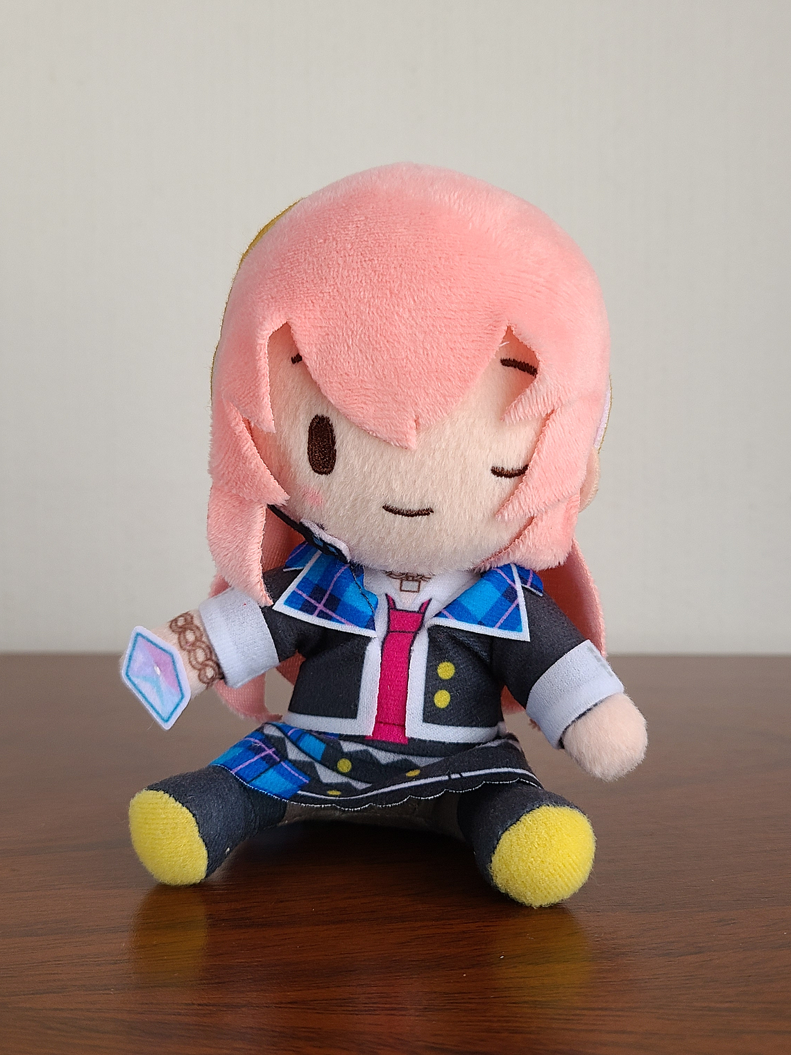 [Leo/need] Luka Megurine - Peluche Fuwa Fuwa [Project Sekai] [Vocaloid] 1