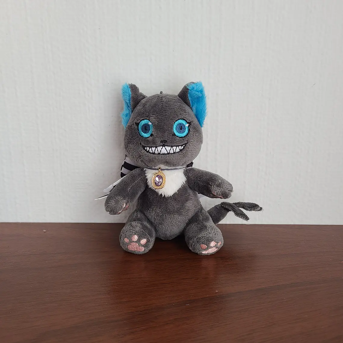 [Nightraven College] Grimm - Peluche Mascot Book [Twisted Wonderland] 1