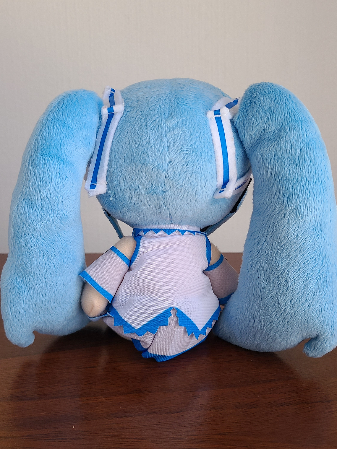 Hatsune Miku - Peluche Snow Miku 2010 [Vocaloid] 2