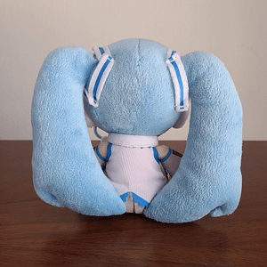 Hatsune Miku - Peluche Snow Miku 2011 [Vocaloid]