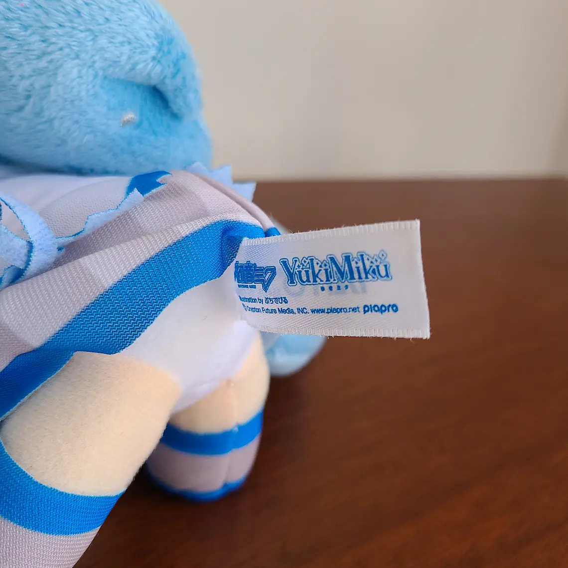 Hatsune Miku - Peluche Snow Miku 2011 [Vocaloid] 3