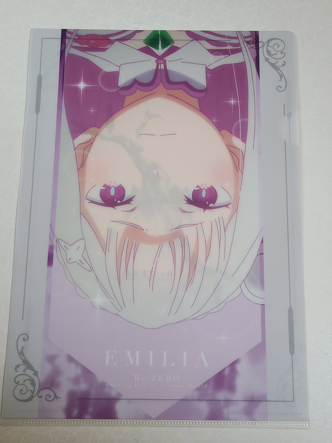 Emilia - Carpeta single [Re Zero] 1