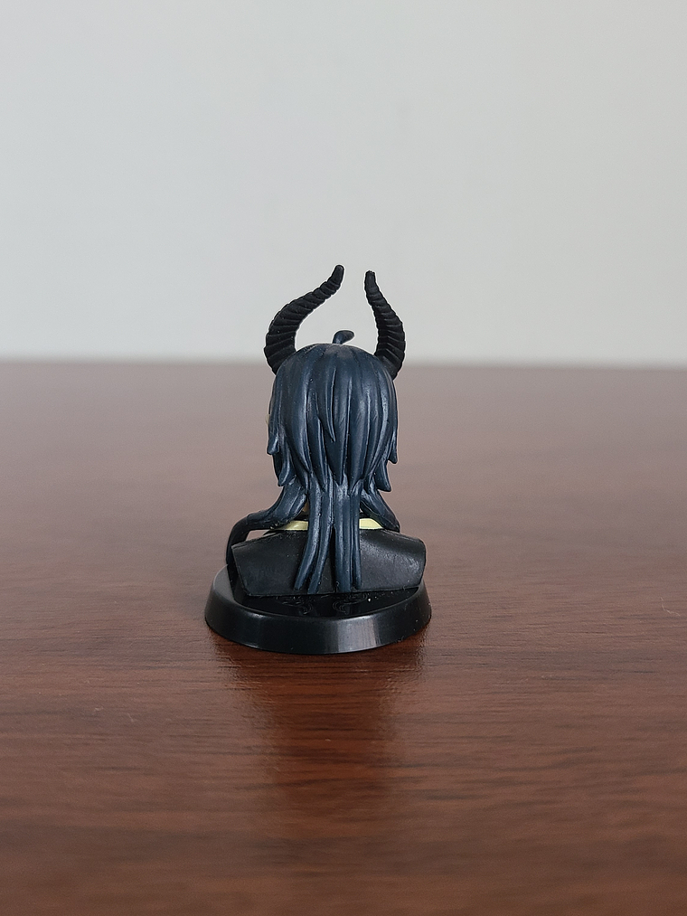 [Diasomnia] Malleus Draconia - Figurita Busto Chocoegg [Twisted Wonderland] 2