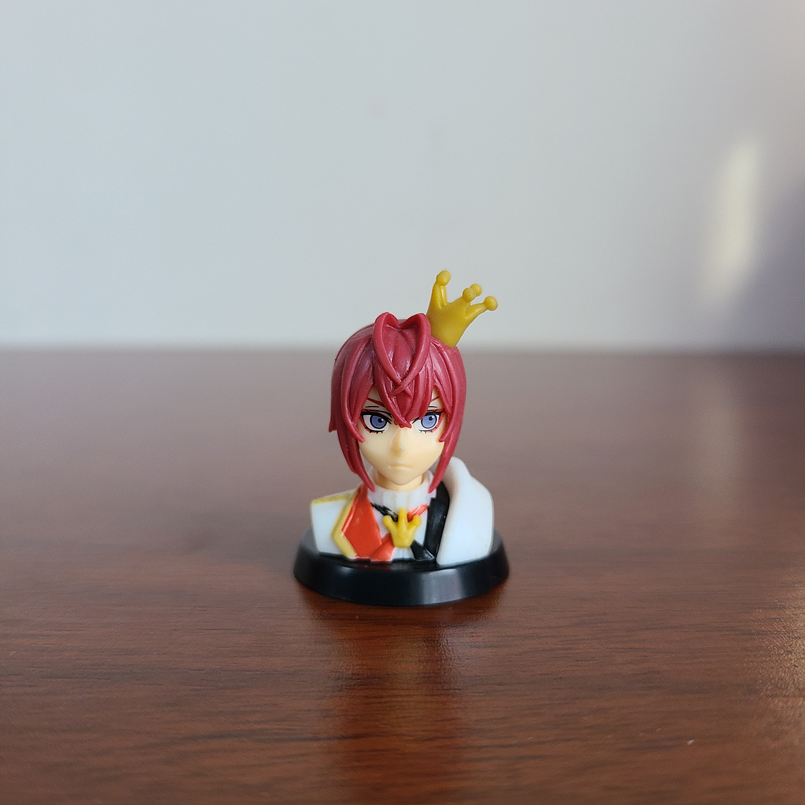 [Heartslabyul] Riddle Rosehearts - Figurita Busto Chocoegg [Twisted Wonderland] 1