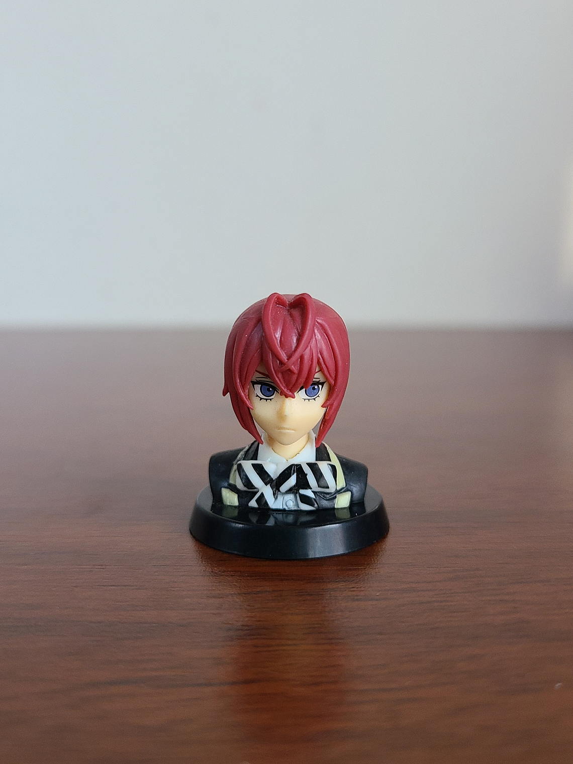 [Heartslabyul] Riddle Rosehearts - Figurita Busto Chocoegg [Twisted Wonderland] 1