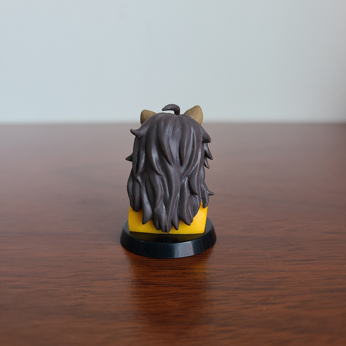 [Savanaclaw] Leona Kingscholar - Figurita Busto Chocoegg [Twisted Wonderland] 2