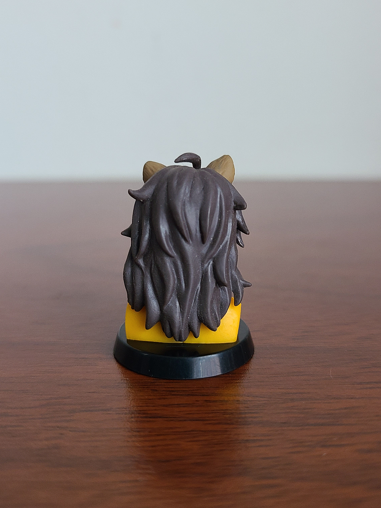 [Savanaclaw] Leona Kingscholar - Figurita Busto Chocoegg [Twisted Wonderland] 2