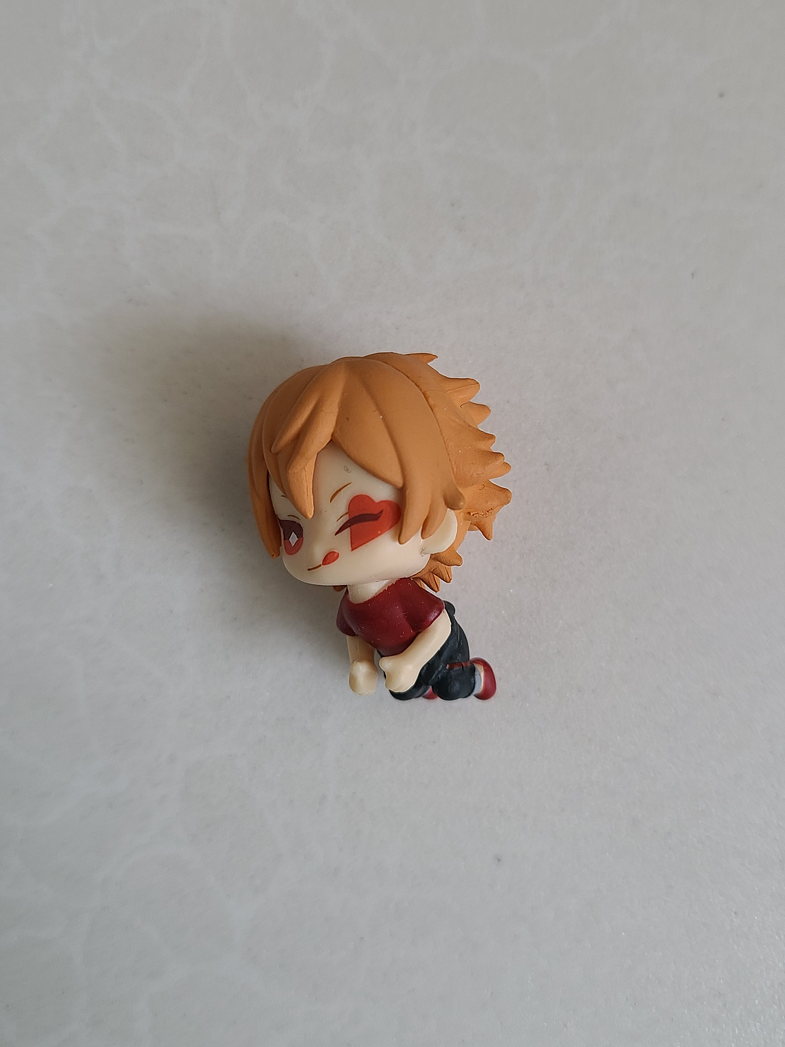 [Heartslabyul] Ace Trappola - Figurita para cables [Twisted Wonderland] 2