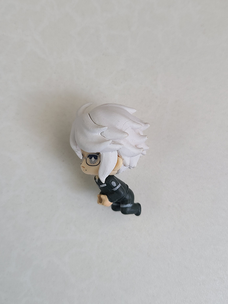 [Octavinelle] Azul Ashengrotto - Figurita para cables [Twisted Wonderland] 2