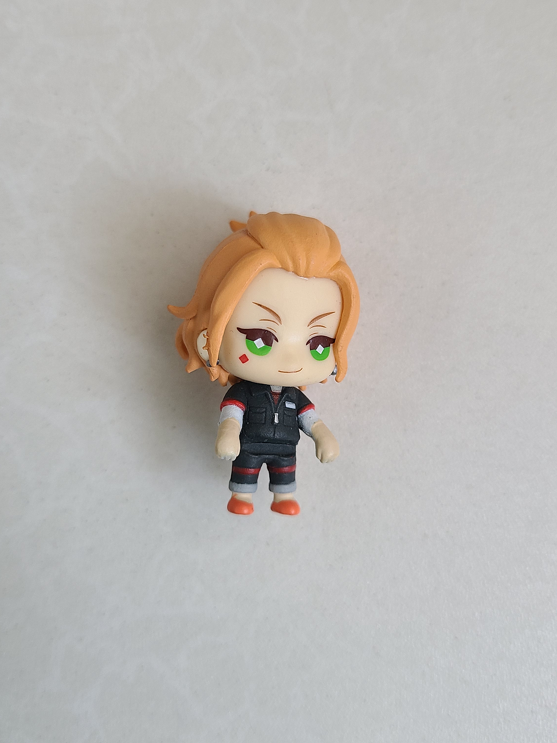 [Heartslabyul] Cater Diamond - Figurita para cables [Twisted Wonderland] 1