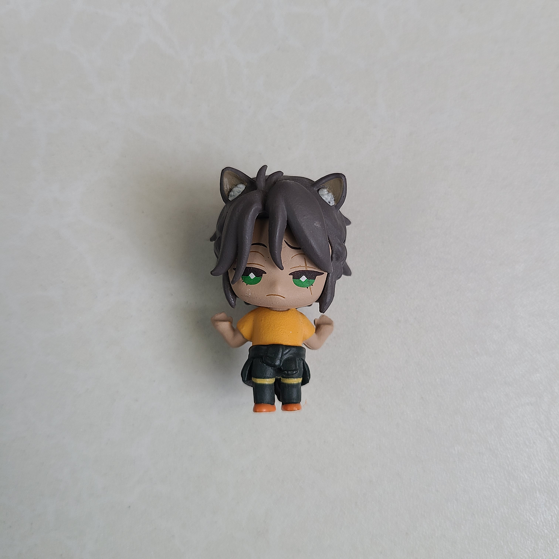 [Savanaclaw] Leona Kingscholar - Figurita para cables [Twisted Wonderland] 1