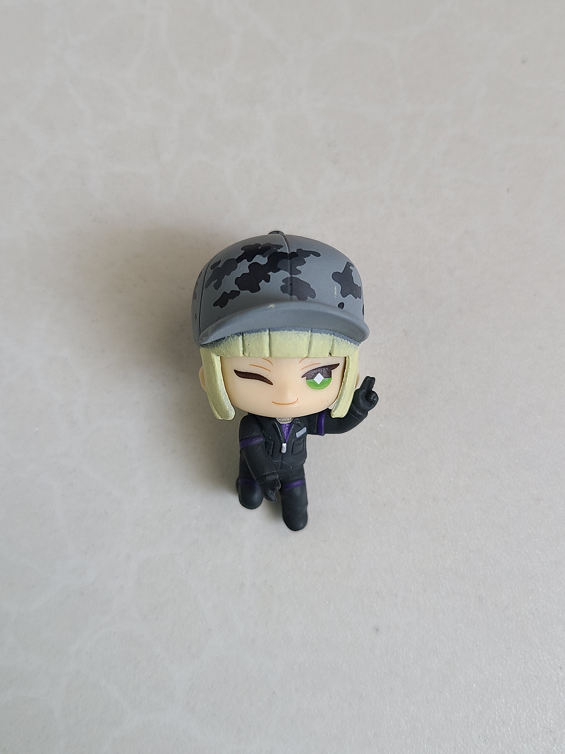 [Pomefiore] Rook Hunt - Figurita para cables [Twisted Wonderland] 1