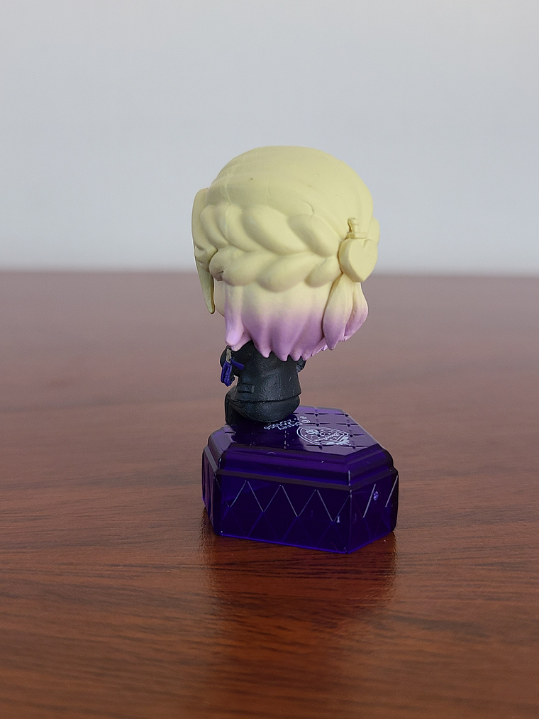 [Pomefiore] Vil Schoenheit - Figurita Suwarasetai [Twisted Wonderland] 2