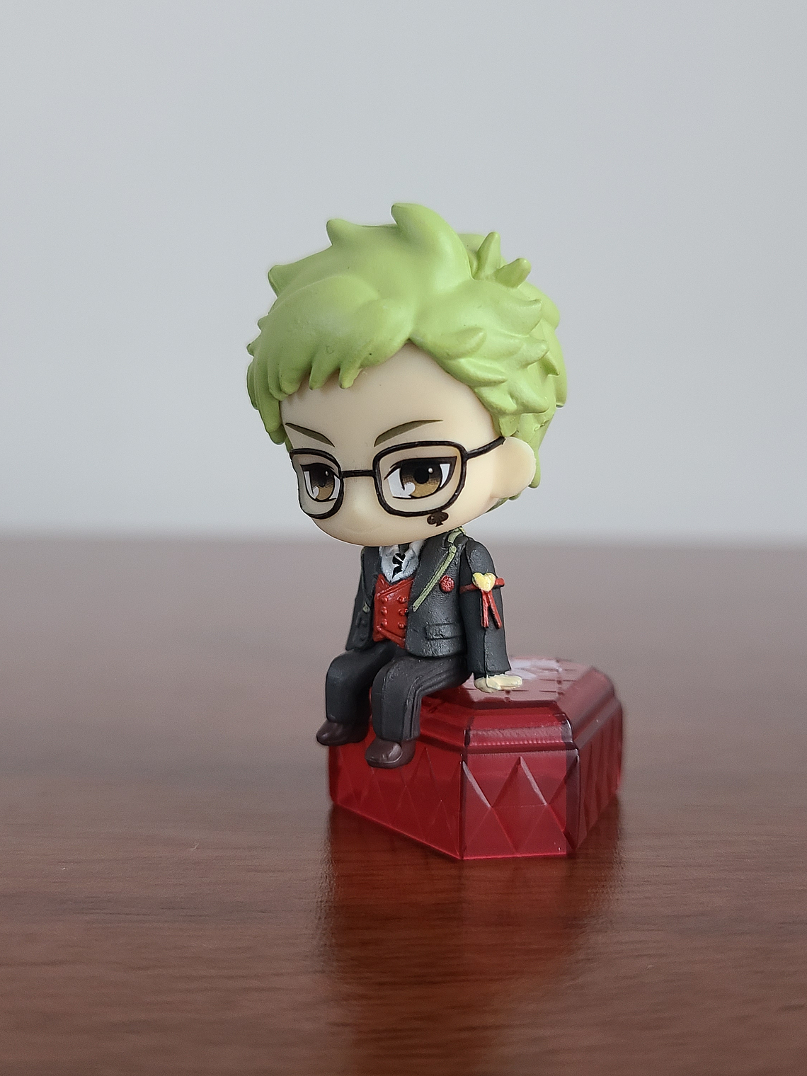 [Heartslabyul] Trey Clover - Figurita Suwarasetai [Twisted Wonderland] 2