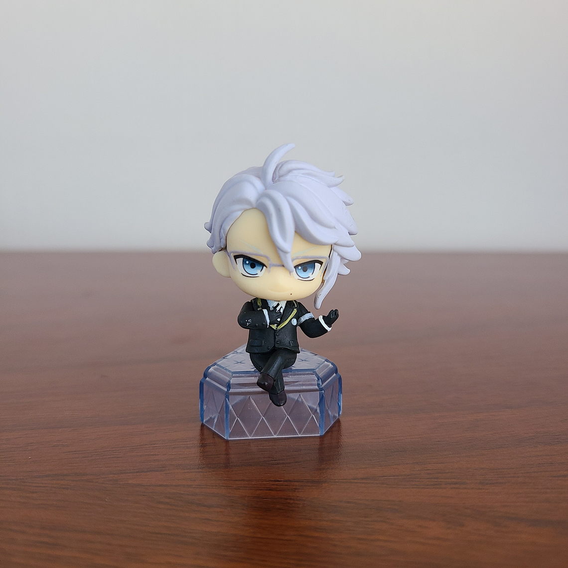 [Octavinelle] Azul Ashengrotto - Figurita Suwarasetai [Twisted Wonderland] 1