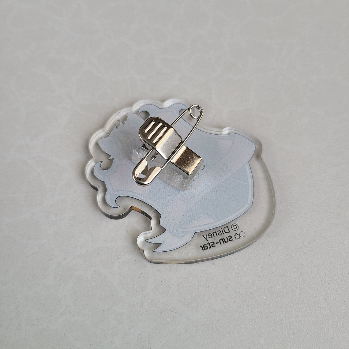 [Savanaclaw] Ruggie Bucchi - Pin acrílico [Twisted Wonderland] 2