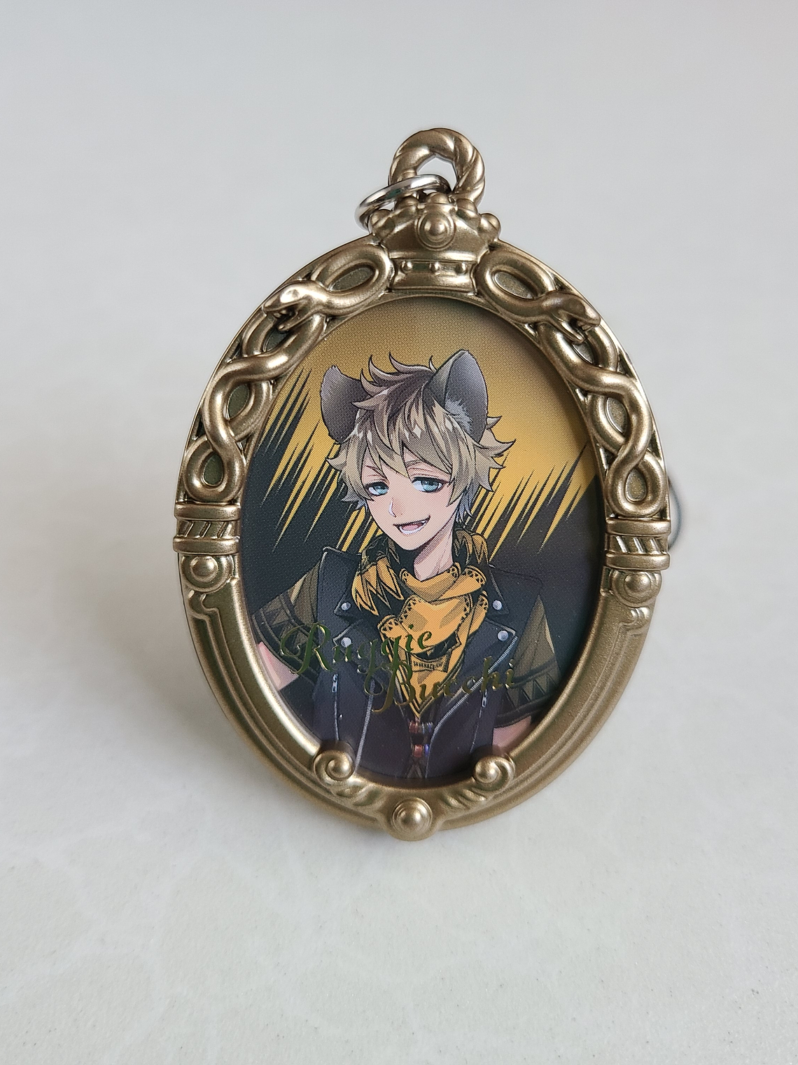 [Savanaclaw] Ruggie Bucchi - Strap photoframe [Twisted Wonderland] 1