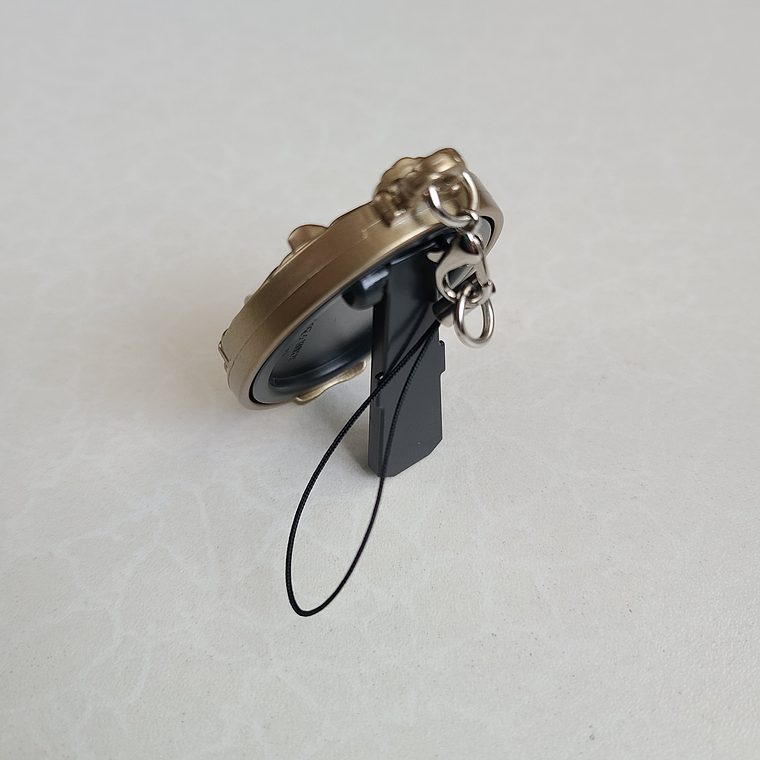 [Savanaclaw] Ruggie Bucchi - Strap photoframe [Twisted Wonderland] 2