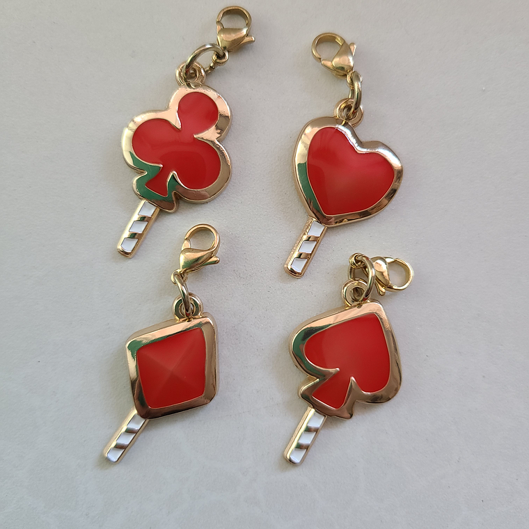 [Heartslabyul] Set de colgantes metalicos Heartslabyul [Twisted Wonderland] 1