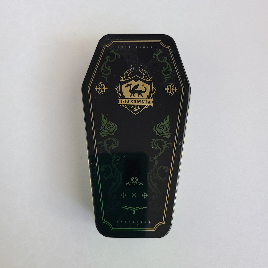 [Diasomnia] Cajita metálica Diasomnia [Twisted Wonderland] 1