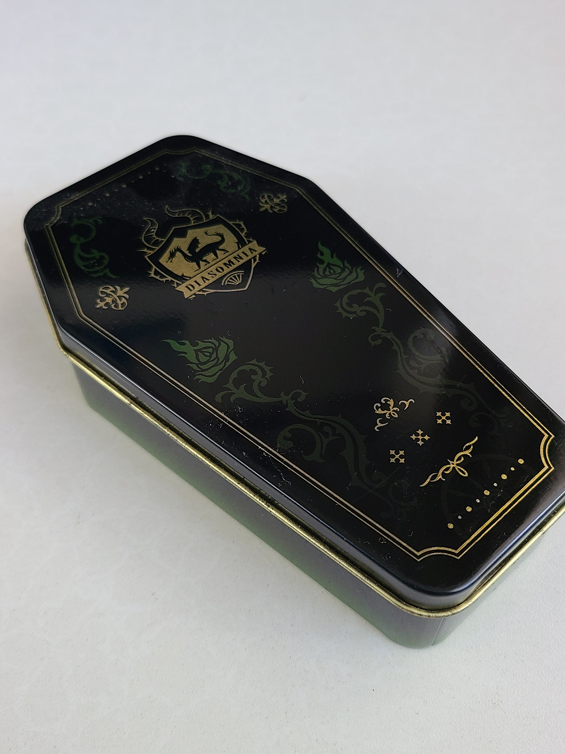 [Diasomnia] Cajita metálica Diasomnia [Twisted Wonderland] 3