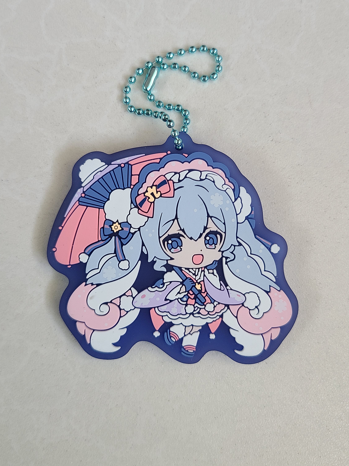 Hatsune Miku (Snow Miku 2023) - Ballchain de goma [VOCALOID] 1