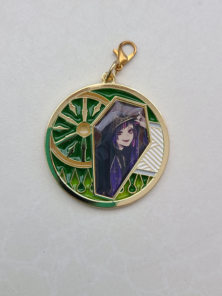  [Diasomnia] Lilia Vanrouge - Colgante metálico [Twisted Wonderland] 1