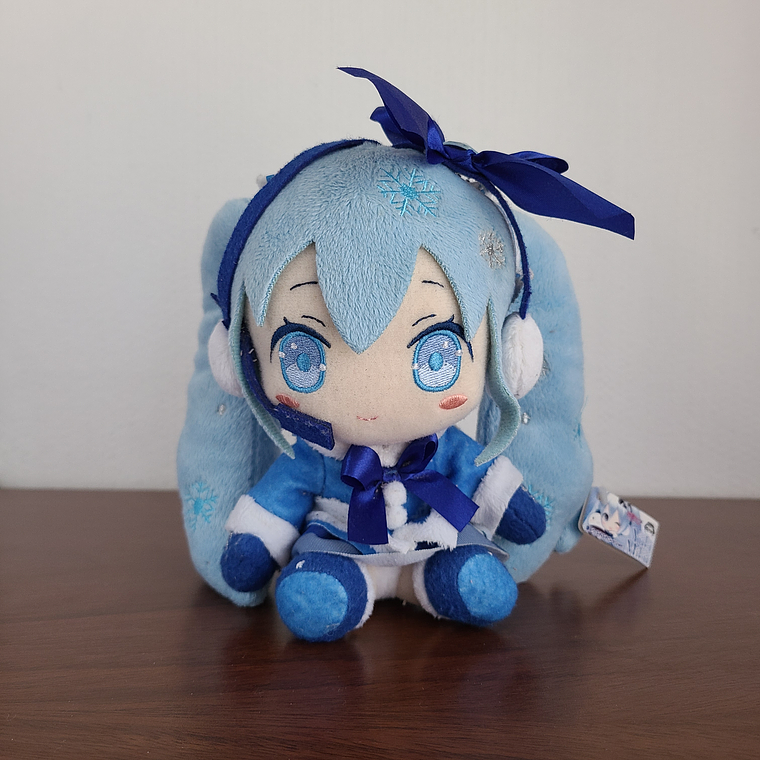 Hatsune Miku - Peluche Snow Miku 2012 [Vocaloid] 1