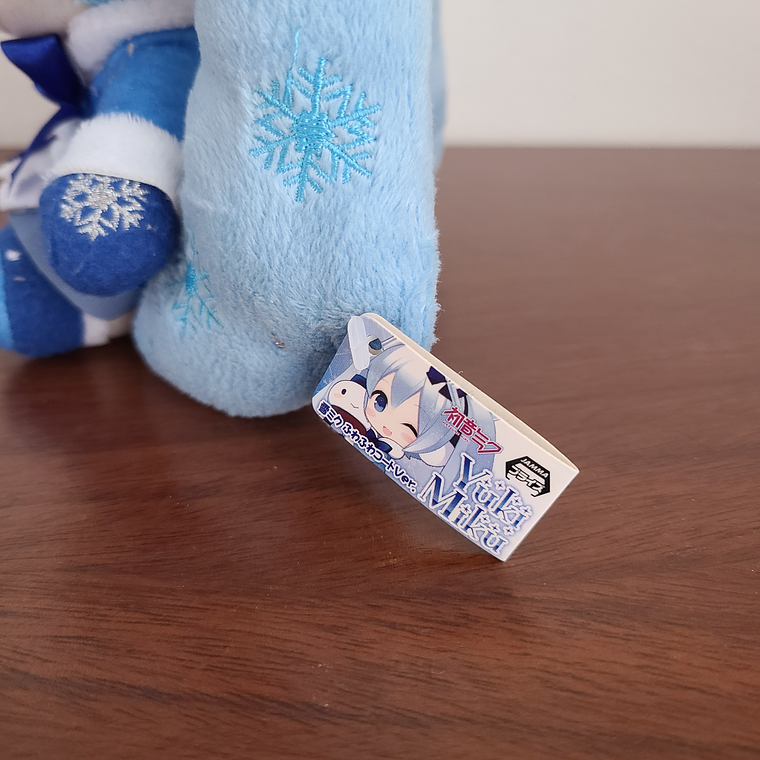 Hatsune Miku - Peluche Snow Miku 2012 [Vocaloid] 4