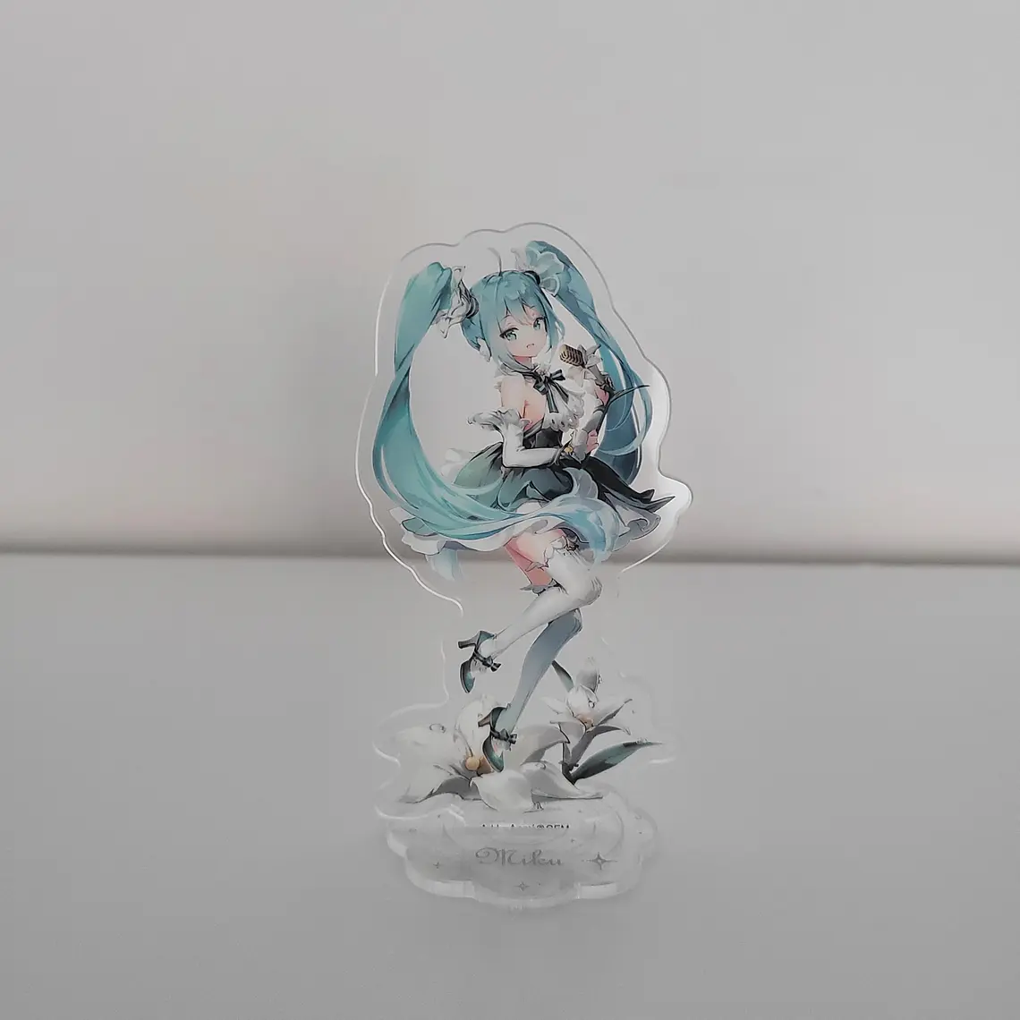 Hatsune Miku (Taito KUJI) - Stand acrílico White Lily [VOCALOID] 1