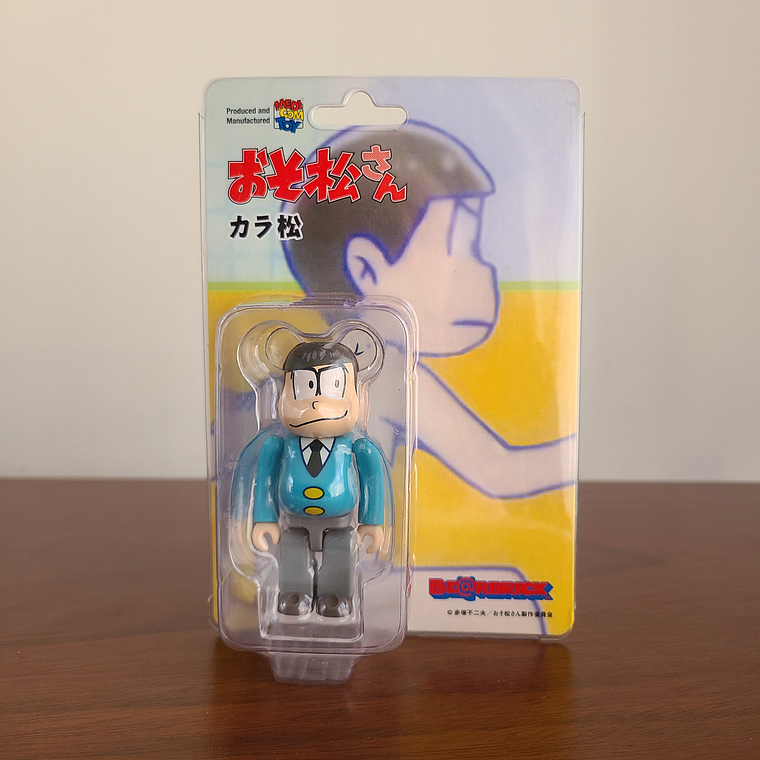 Karamatsu Matsuno - Figurita Bearbrick [Osomatsu-san] 1