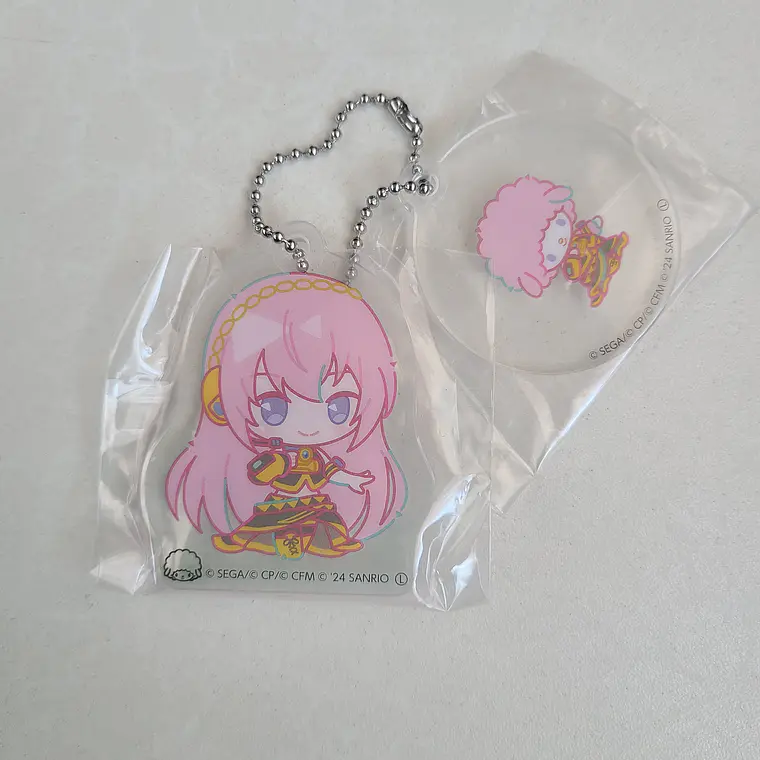[VOCALOID] Luka Megurine - Ballchain acrílico SANRIO [Project Sekai] 1